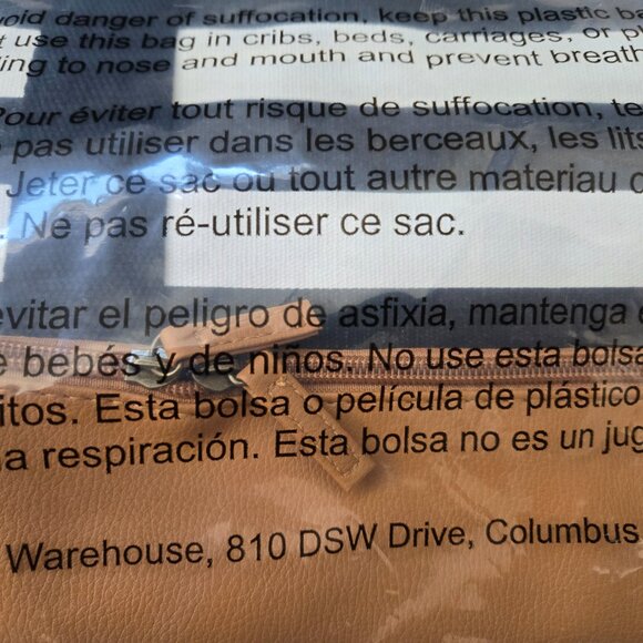 NEW DSW Black White Stripe Canvas Weekender Bag w/ Shoe Compartment - Picture 12 of 12